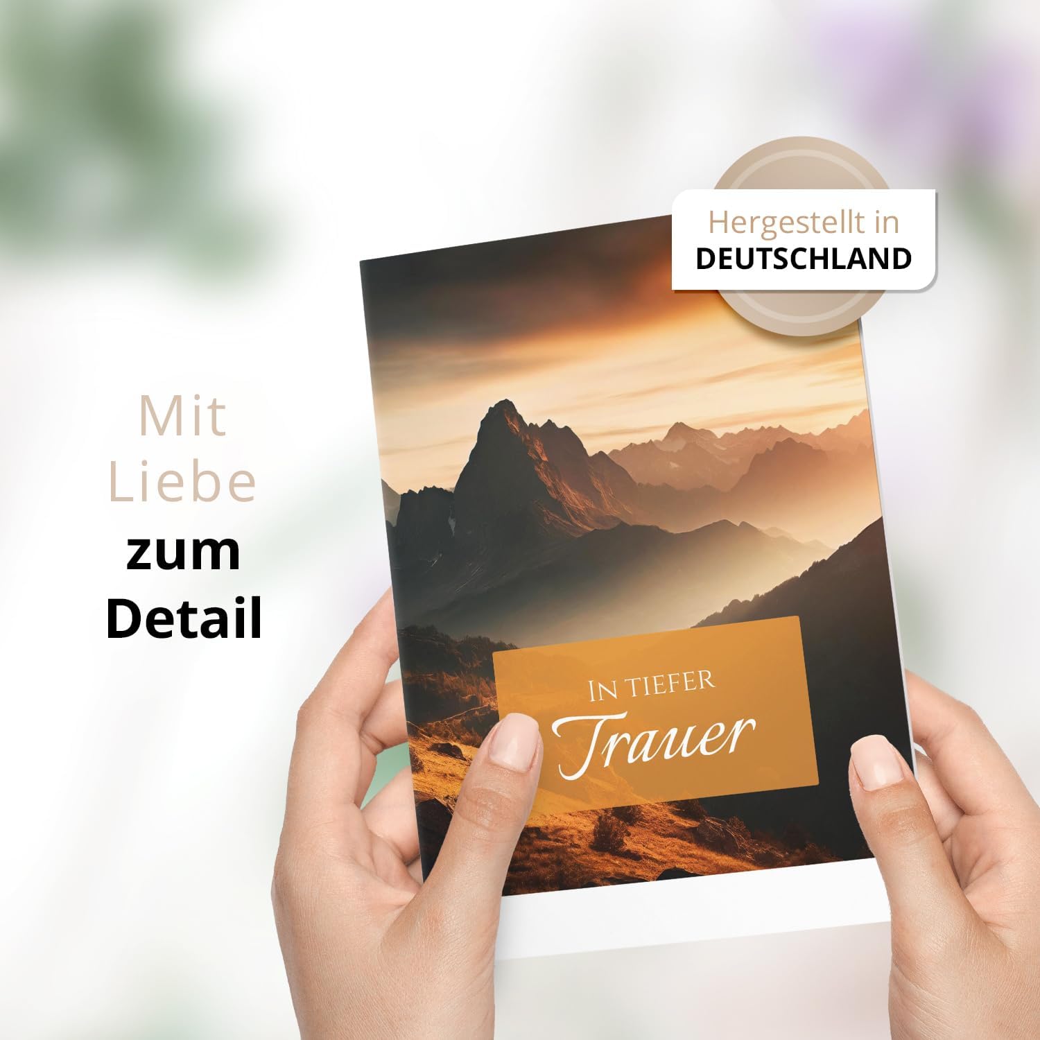 10 Trauerkarten mit Umschlag – Einladung zur Beerdigung oder Trauerfeier | Abschied | Hochwertige Klappkarten zur Todesanzeige – Motiv: Berge neblig