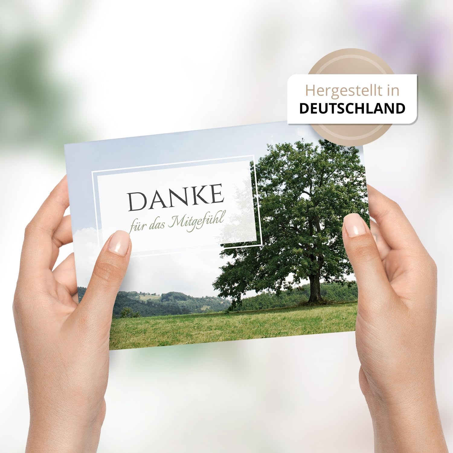 8 Trauer Danksagungskarten ausfüllbar mit Umschlag - Danke Trauerkarten Postkarten nach Beerdigung zum Ausfüllen mit Text Motiv Friedwald Baum Wiese